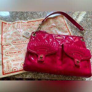 NWT Coach Purse glossy, hot pink